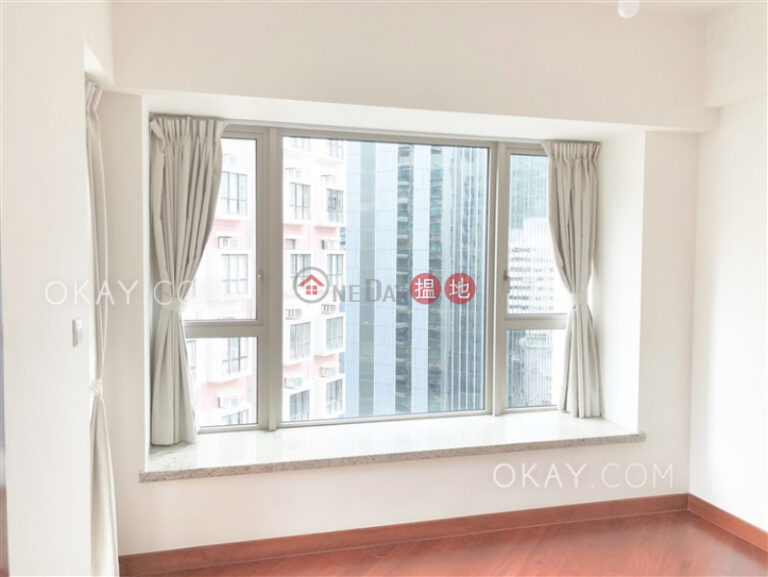 Rare 3 bedroom with balcony | Rental