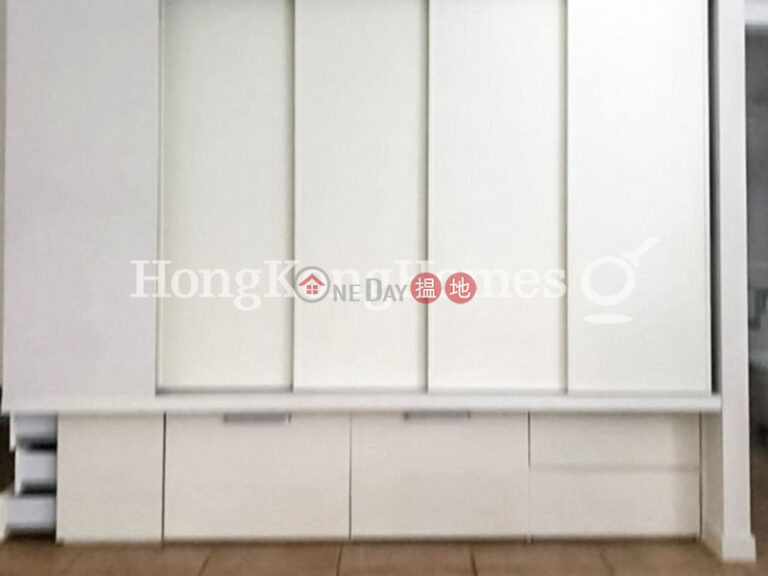 1 Bed Unit for Rent at Hung Fat Building