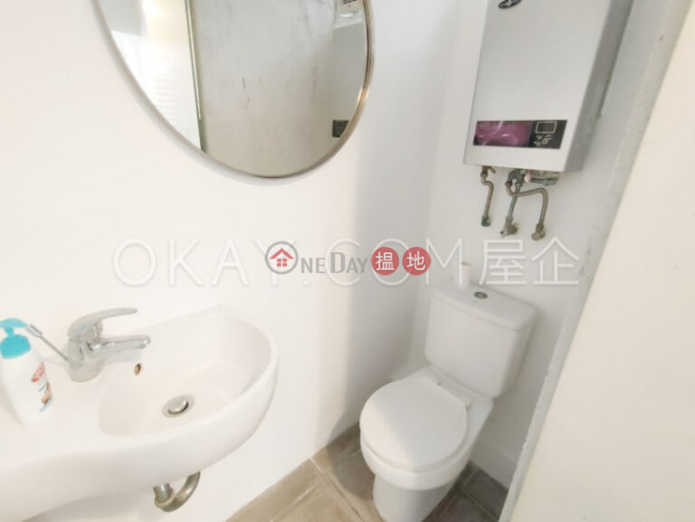 1房2廁《金冠大廈出租單位》