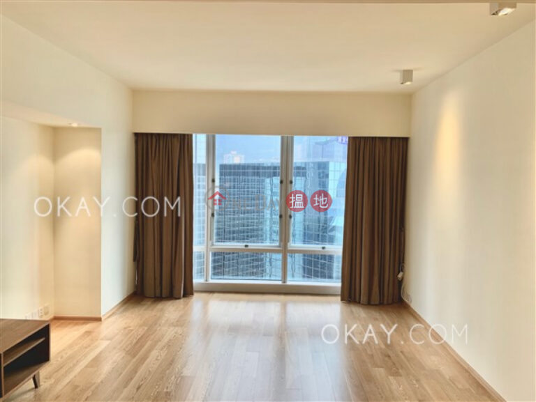 Popular 1 bedroom on high floor with sea views | Rental