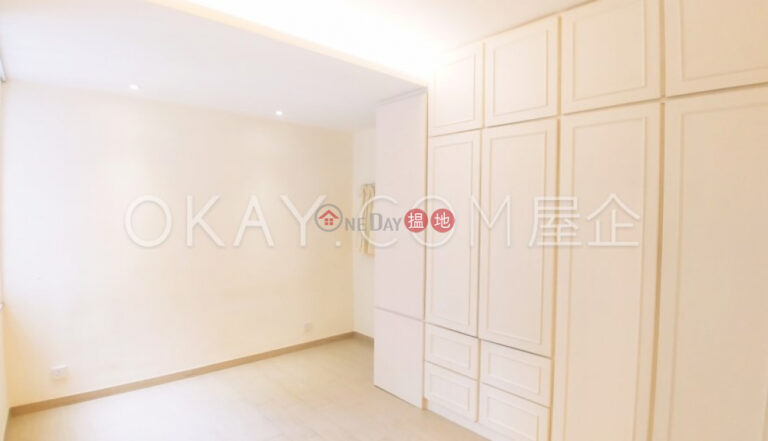 3房2廁,實用率高,極高層,連車位《鳳凰閣 4座出租單位》