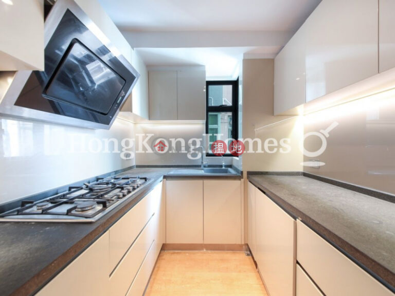 1 Bed Unit for Rent at Royal Court